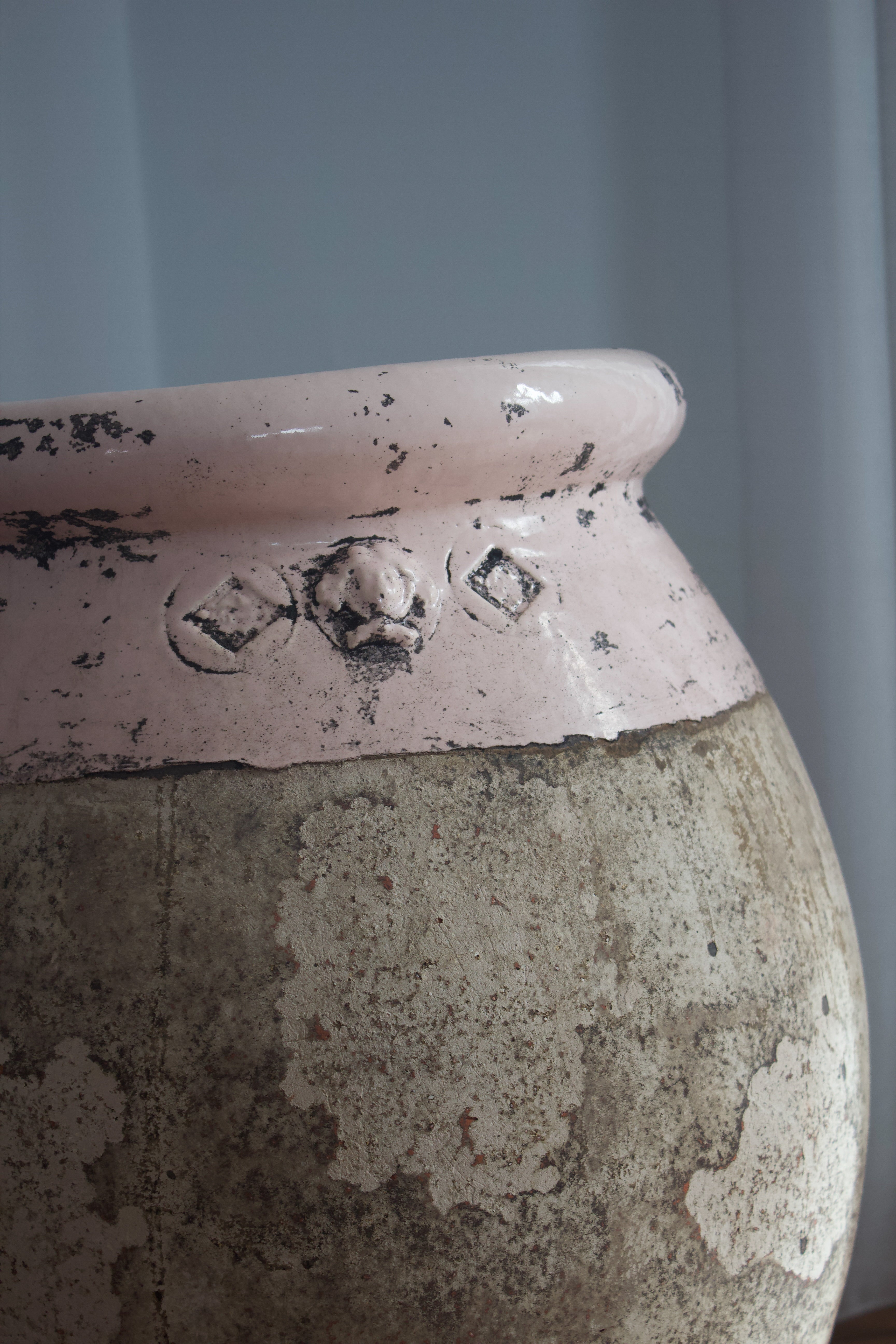 Olive Jar with Prestige Patina and Calamanie Pink Glaze